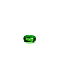 Load image into Gallery viewer, Tsavorite Kenya  3.31 carat
