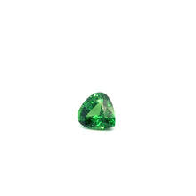 Load image into Gallery viewer, Tsavorite Kenya  2.29 carat
