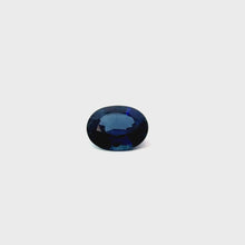 Load and play video in Gallery viewer, Blue sapphire Ceylon 5.11 carat
