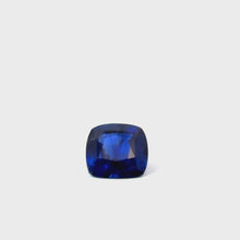 Load and play video in Gallery viewer, Blue sapphire Ceylon 6.09 carat
