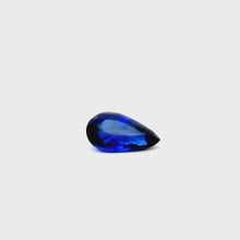 Load and play video in Gallery viewer, Blue sapphire Ceylon 6.02 carat
