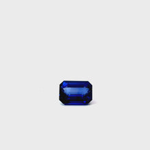 Load and play video in Gallery viewer, Blue sapphire Ceylon 3.03 carat
